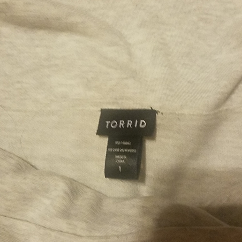 Torrid top - Picture 2 of 2